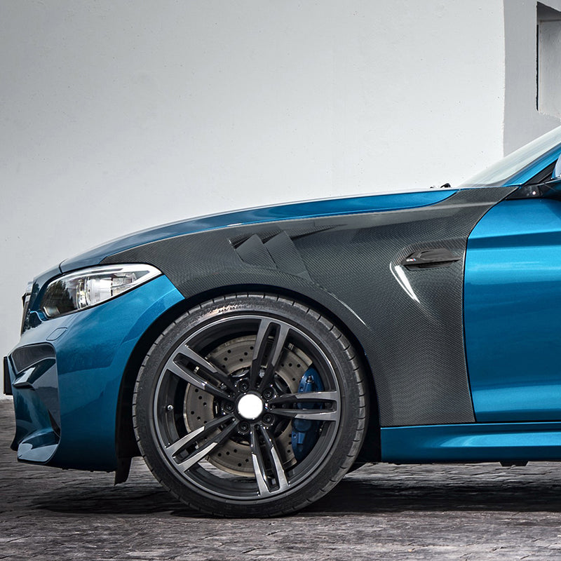 BMW F87 M2 Carbon Fender Vented 2014-2019