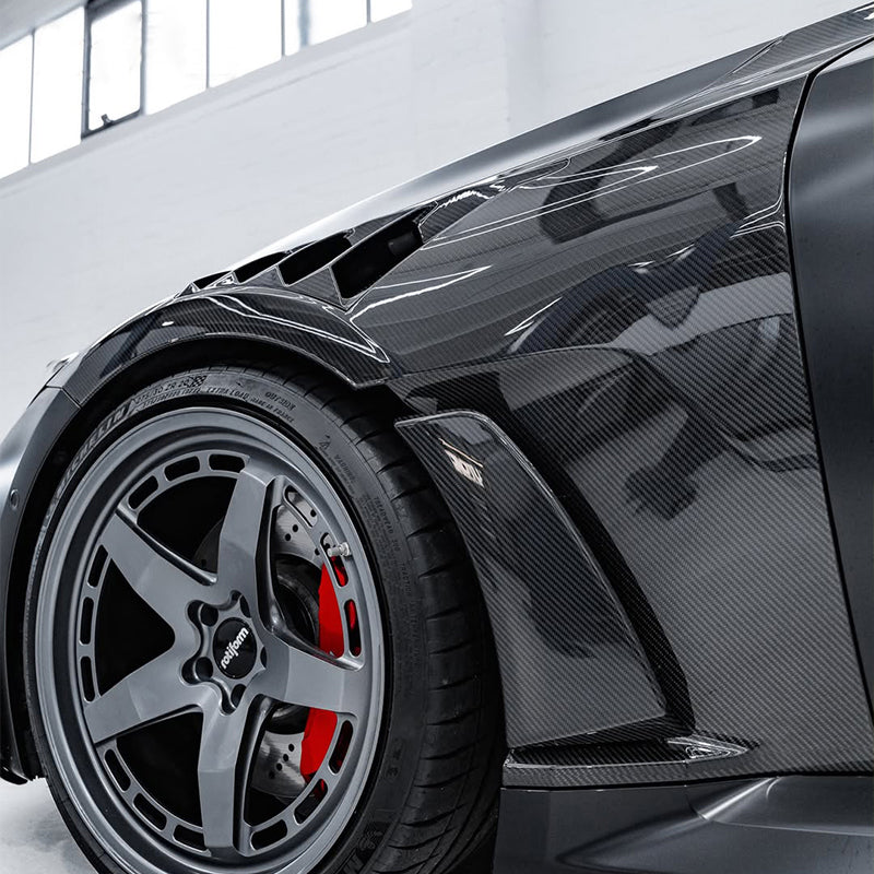BMW  G87 M2 G42 M4 2SERIES Carbon Fiber Fender Vented